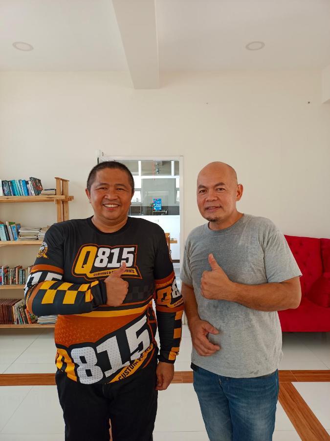 Hotel Eight Fifty Jagna 外观 照片